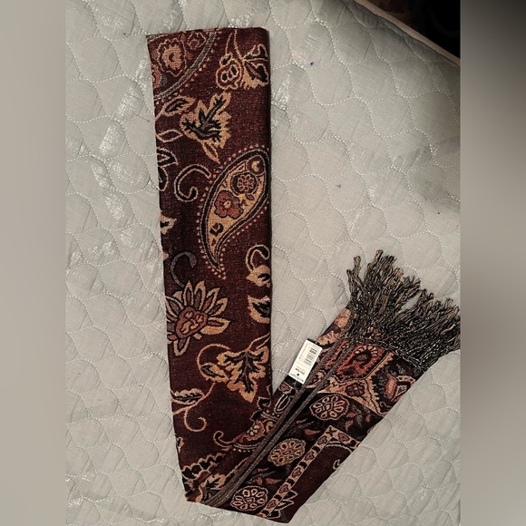 VINTAGE PASHMINA/SCARF/WRAP-METALIC PAISLEY~NWT - Picture 9 of 10
